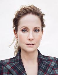 The Commons sees Downton Abbey star Joanne Froggatt head to Sydney