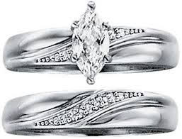 Fingerhut, mn a wedding ring is a symbol of love and commitment. Fingerhut Women S Sterling Silver Marquise Cz Diamond Bridal Set Size 9 Check Back Soon Blinq