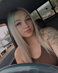 Dani Saunders (@danisaunderss) • Instagram photos and videos