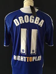 The chelsea players celebrate as drogba scores final penalty photograph: Pin On Wishlist