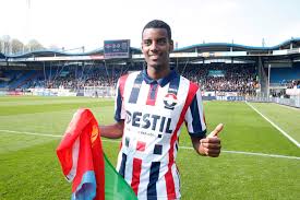 In the game fifa 21 his overall rating is 80. Dehai News Omroep Brabant Very Proud Willem Ii Sensation Isak Enjoys Fans From Eritrea Great To See