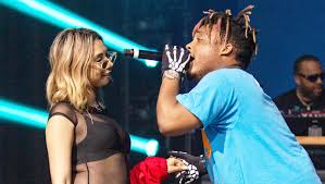 Covers, remixes, and other fan creations are allowed if they involve juice wrld directly. Juice Wrld S Girlfriend At Rolling Loud She Pays Tribute To Rapper Hollywood Life