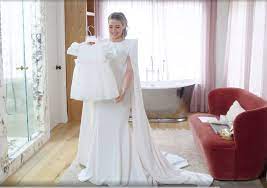 Duff married matthew koma on saturday at their home in los angeles. Hilary Duff S Jenny Packham Wedding Dress Video Popsugar Fashion