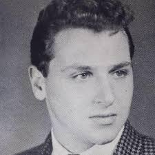 No facelift and in her seventies, truly a breathtaking beauty!" people  admire this actress, WHO IS 76 NOW. Despite her memorable eyes, she  disappeared from the screens. HER NAME and story are