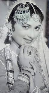 Khursheed Bano (14 April 1914