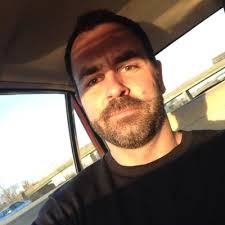 Marielle Echevarria Reading