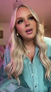 Kaitlyn Stratton's Instagram, Twitter & Facebook