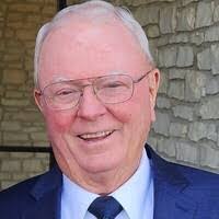 Sue Ladner's Instagram, Twitter & Facebook