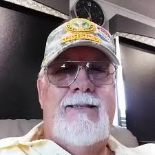 What issues have 6.4L engine owners experienced with high mileage?