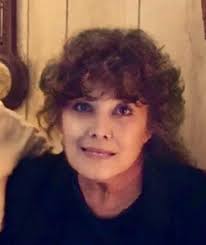 I do not know the last name just the first name is Linda and was asked to  get others praying for a lady that is having trouble breathing at this time  ,