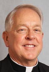 Bishop installs new pastors around Diocese