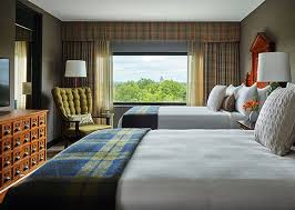 Graduate Ann Arbor Photos Hotel Near Michigan Campus In 2020 Arbor Decor Queen Room Hotel