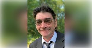 Paul Luce's Instagram, Twitter & Facebook