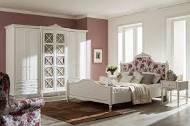 History Country Yatak Odasi Takimi Ile Evinize Ilkbahar Esintisi Geliyor Country Yatakodasi Mobilya Furniture Home De Yatak Odasi Mobilya Yatak Odalari