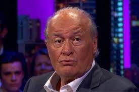 Een clip uit de show 'zaalshow 1'. D5v Fqbx9oh7 M