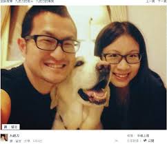 Born 25 august 1978) is a taiwanese novelist and filmmaker. åŠˆè…¿è¢«è«· ä¹æŠŠå½Žåˆ€ ä¹æŠŠåˆ€ ä¸æƒ³è¦æŠŠå½Žå½Žæ‰¯é€²ä¾† Ettodayæ˜Ÿå…‰é›² Ettodayæ–°èžé›²