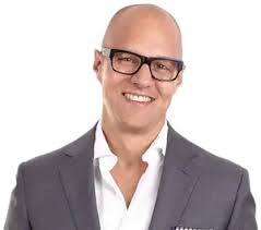 Gloria Negron Sells Multifamily Property At 3121 West Augusta Boulevard For  $1.18M