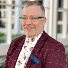 Raven Stanton's Instagram, Twitter & Facebook