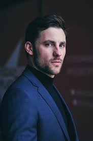 Fast Forward" Felix Preisinger (TV Episode 2018)