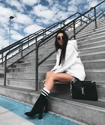 And that's how camera phones and social media have trained us to take photos in portrait instead of landscape. 10 Hacks For Taking Blog Worthy Photos With Your Iphone