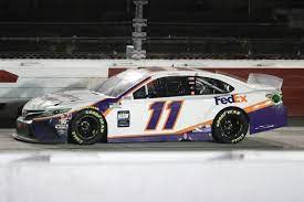 Kevin harvick, who won the first two stages, wound up third after leading 54 laps. Hamlin Scores 2nd Win Of Season At Rain Shortened Darlington