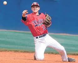 No. 3 Senators finish off sweep of Vol State