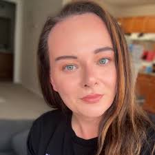 Billie Jane updated her profile picture.