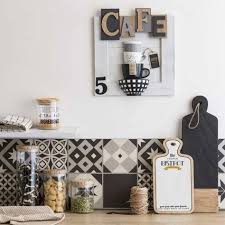 Les Meilleures Idees De Decoration Murale Chez Maisons Du Monde Avec Images Decorations Murales Maison Bocaux En Verre Decoration Murale
