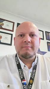 Nadie tiene una bolita mágica para saber en que tiempo se venderá tu  propiedad. Hay que ser profesional y entender que para poder vender debes  entender el mercado, y una vez que entres en el juego, ...