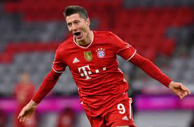 Robert lewandowski is a striker for german bundesliga club fc bayern münchen.robert lewandowski joined fc bayern münchen on 1 jul 2014. Bayern Munich Robert Lewandowski Flexible About Future