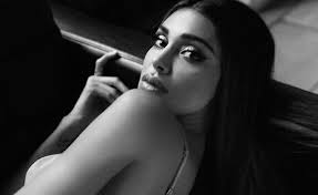 La notizia è di quelle che fanno chiacchierare i social e non solo e arriva dalle pagine del settimanale novella2000. Belen Rodriguez Incinta Del Secondo Figlio Ora E Finalmente Felice Con Antonino Spinalbese