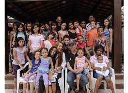 Maybe you would like to learn more about one of these? Brazilian Gospel Singer Flordelis De Souza Has Been Charged With Ordering The Execution Of Her Husband With The Help Of At Least 10 Of Their 55 Children