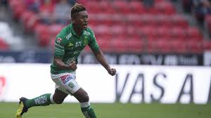 León lecanda, periodista mexicano, conversó con rpp noticias sobre la actualidad del volante. Pedro Aquino Miedo Le Tengo A Mi Mama Y Nada Mas As Mexico