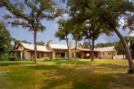 They can be found in nearly every neighborhood across the united states. Texas Modern Ranch Style Homes Best Home Style Inspiration