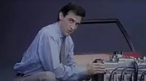 A few days before the armistice, édouard péricourt saves albert maillard's life. Quand Albert Dupontel Vendait Des Lada