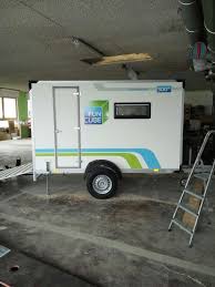 Fun Cube Wohnwagen Mit Garage Motorradschlaf Anhanger Neu Auto Motorrad Fahrzeuge Wohnwagen W Wohnwagen Wohnmobil Gunstig Kaufen Mini Wohnwagen