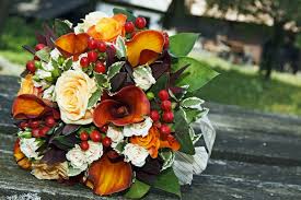 Seasonal flowers are cheaper and easier to find, making them the better option for many brides. Seasonal Wedding Flower Trends Autumn Weddingplanner Co Uk