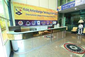 Maybe you would like to learn more about one of these? Kolej Antarabangsa Home Facebook