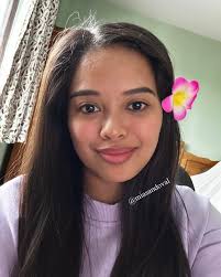 Mia Sandoval's Instagram, Twitter & Facebook