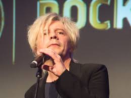 Nicola sirkis s'est marié deux fois : Nicola Sirkis Qui Sont Les Trois Enfants Du Leader D Indochine Femme Actuelle Le Mag