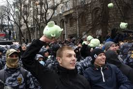 A few weeks ago, miriam amar and her husband yitchok, were in the ukraine, visiting the different kivrei tzaddikim. 10 Arrested In Nationalist Protest Against Ukraine S Leader