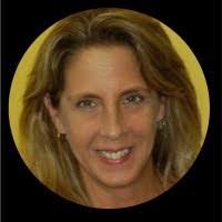 Tina West's Instagram, Twitter & Facebook