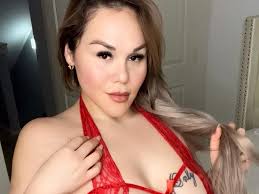 I quit waitress job to start secret OnlyFans career – my family have no  idea - Daily Star