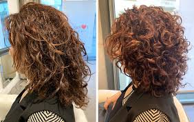 Vedremo pertanto come prendere le giuste contromisure prestando attenzione alle tecniche di taglio e agli strumenti utilizzati per realizzarlo . Il Metodo X Curl Taglio Capelli Ricci I Love Riccio