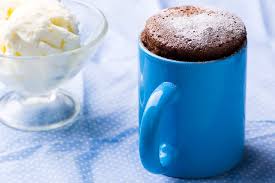 Torta al cioccolato in tazza al forno o al microonde. Ricetta Torta In Tazza Non Sprecare