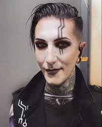 He is the perfection !!!!!! 😍😍😍😍