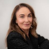 Kerrie Campbell's Instagram, Twitter & Facebook