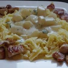 Schwarzwurzel In Cremiger Sosse Schwarzwurzel Schwarzwurzel Rezept Lebensmittel Essen