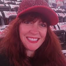 Donna Fehr's Instagram, Twitter & Facebook