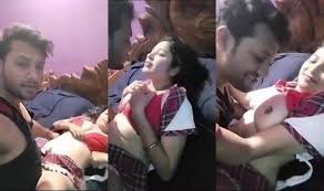 Cheating bhabhi fucked by her lover in xxx scandal